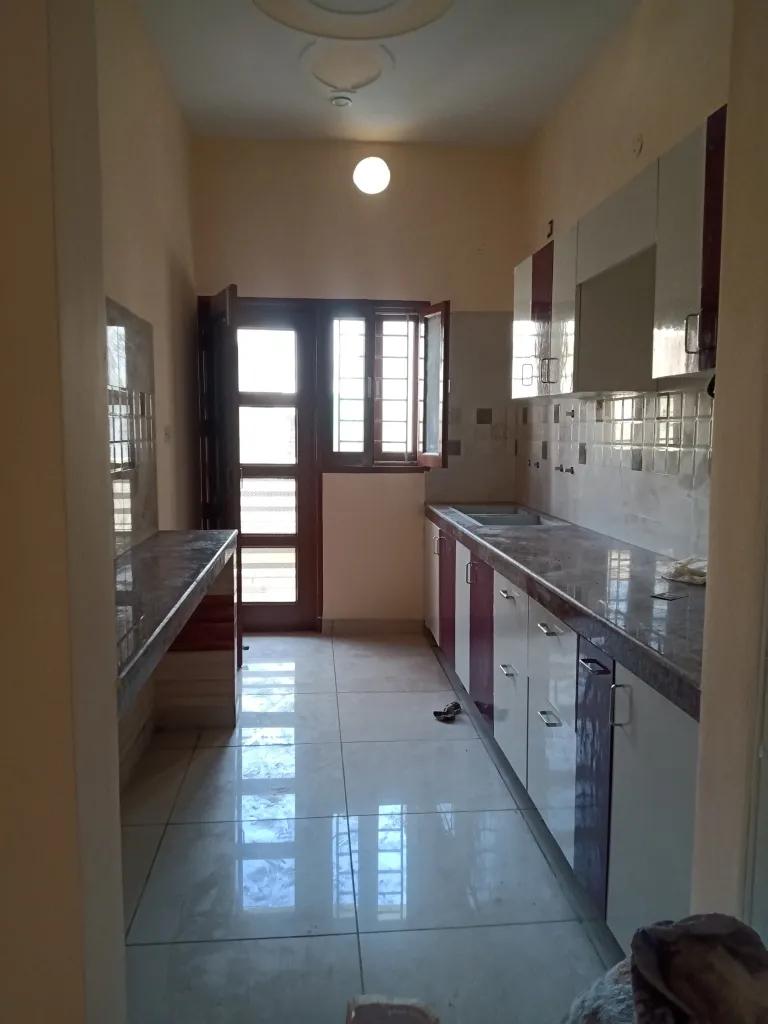2BHK - Fully Furnished Flat